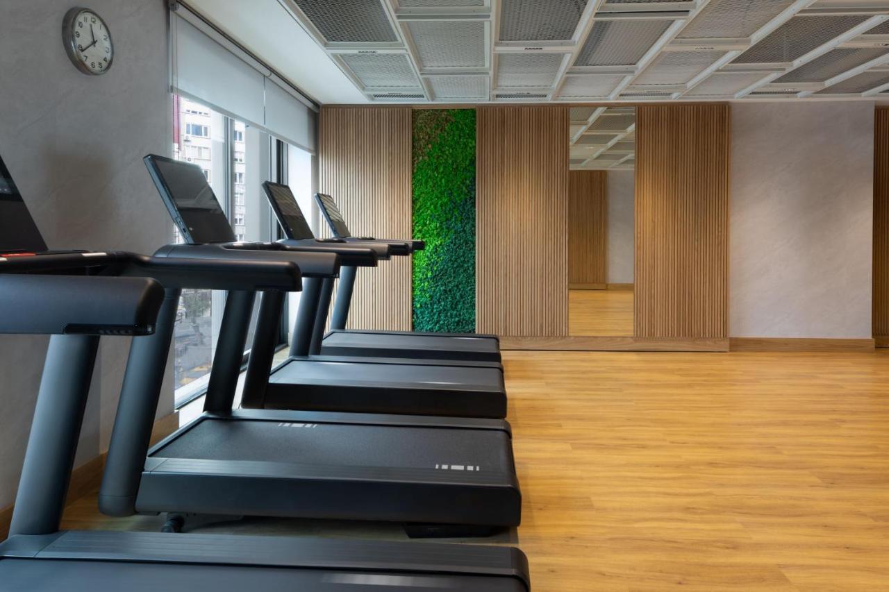מלון The Westin Istanbul Nisantasi מראה חיצוני תמונה The gym at the hotel