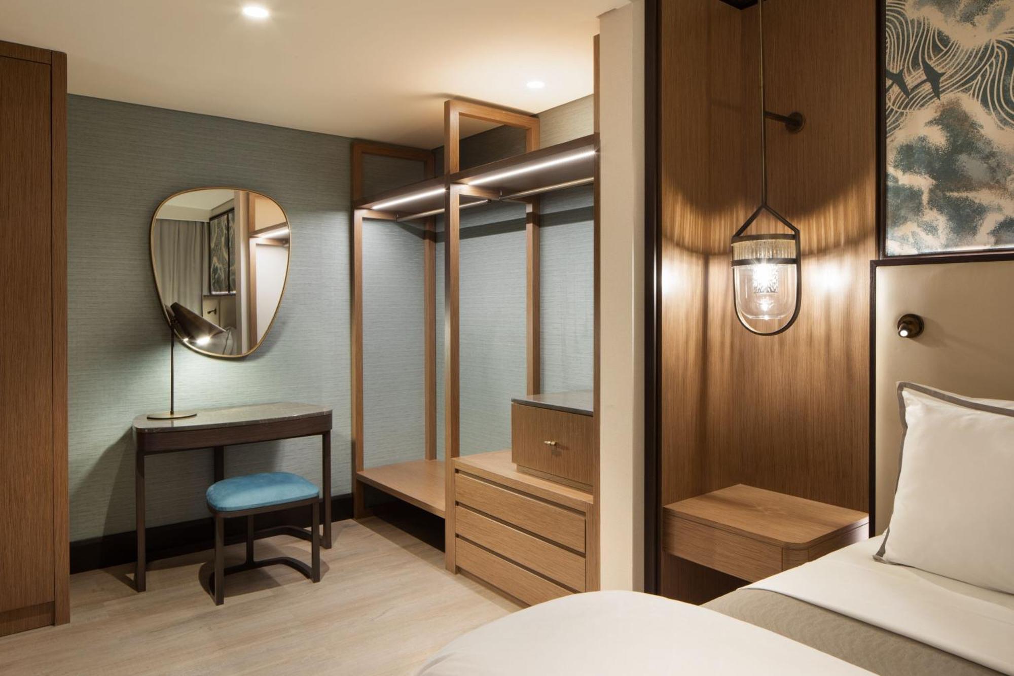 מלון The Westin Istanbul Nisantasi מראה חיצוני תמונה A room at the hotel